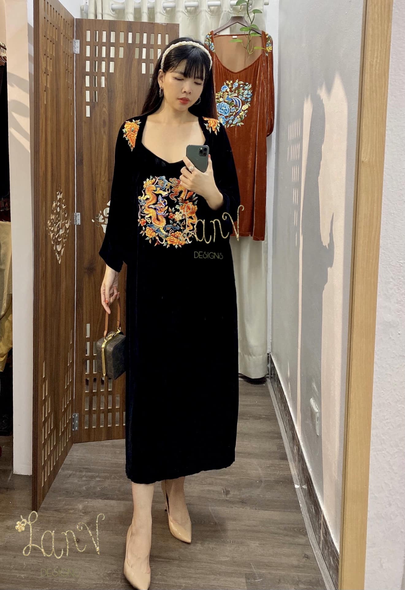 Váy nhung